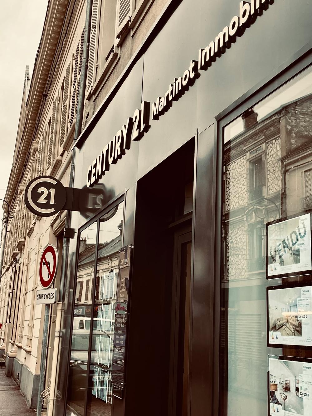 l'équipe de l'agence Martinot Immobilier